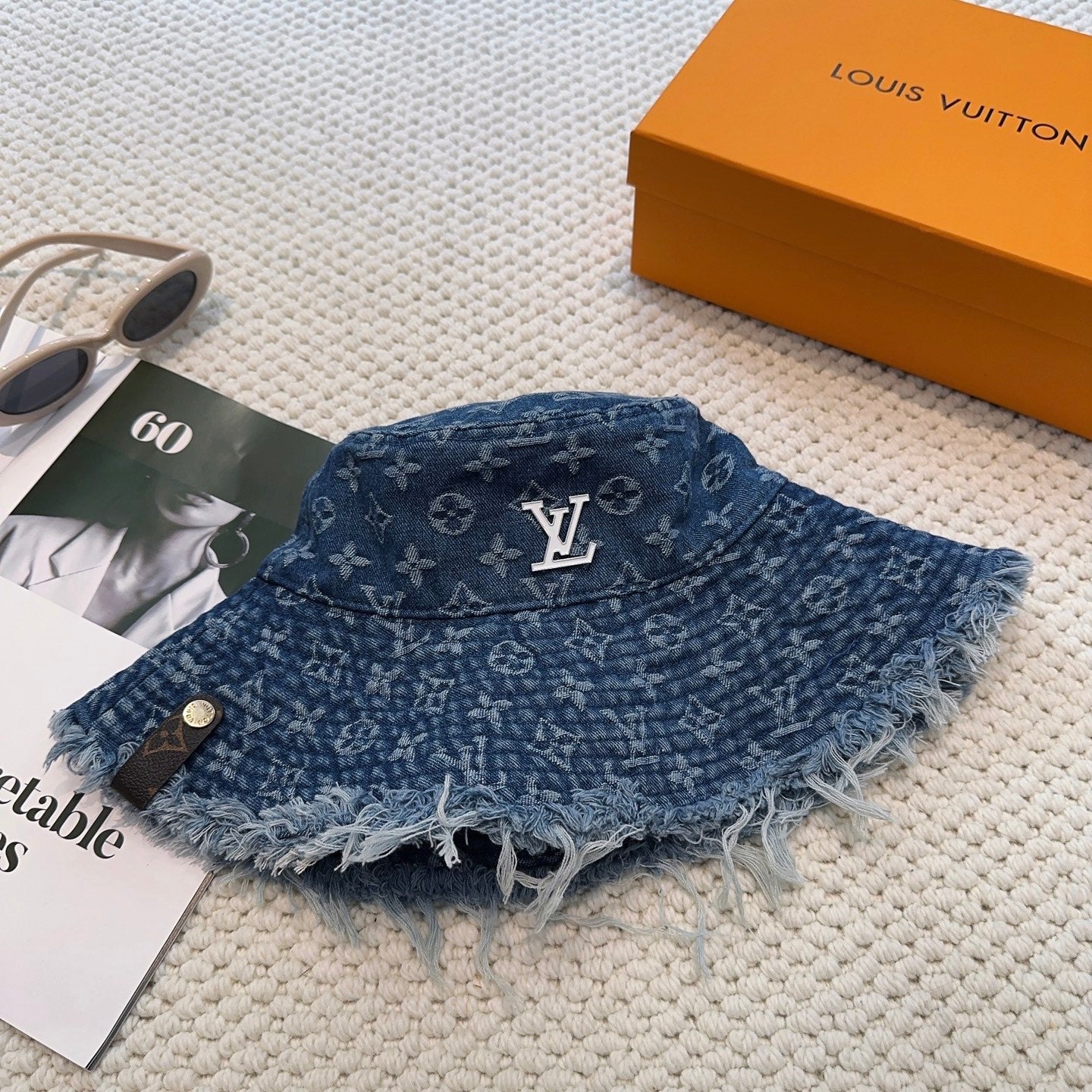 251028 New style for daily wear, paired with a fisherman hat