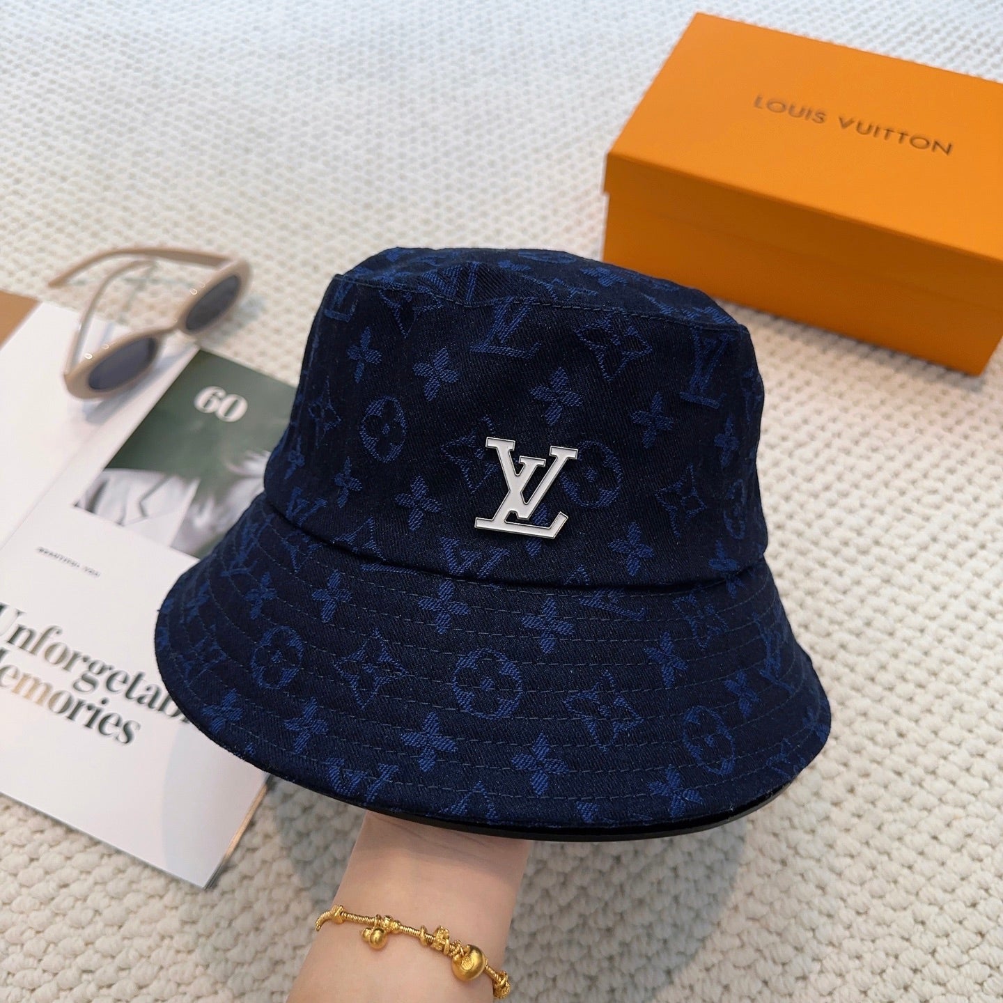 251028 New style for daily wear, paired with a fisherman hat