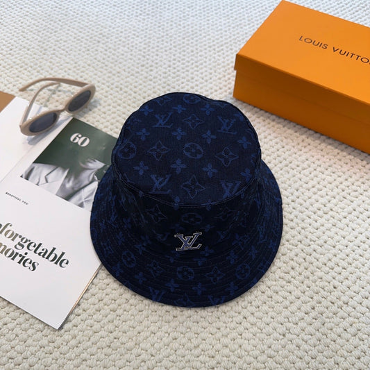 251028 New style for daily wear, paired with a fisherman hat