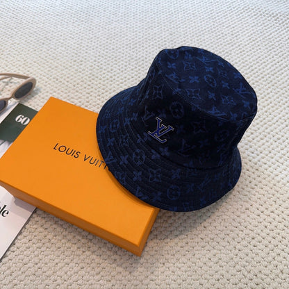 251028 New style for daily wear, paired with a fisherman hat
