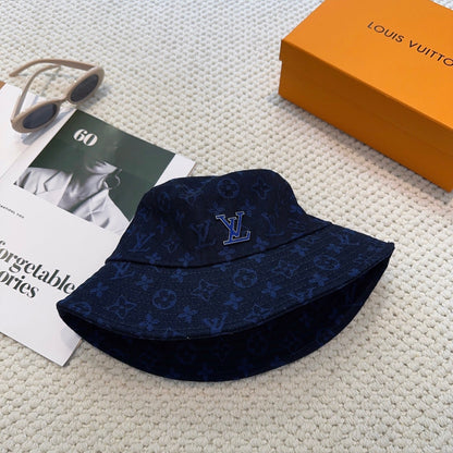 251028 New style for daily wear, paired with a fisherman hat