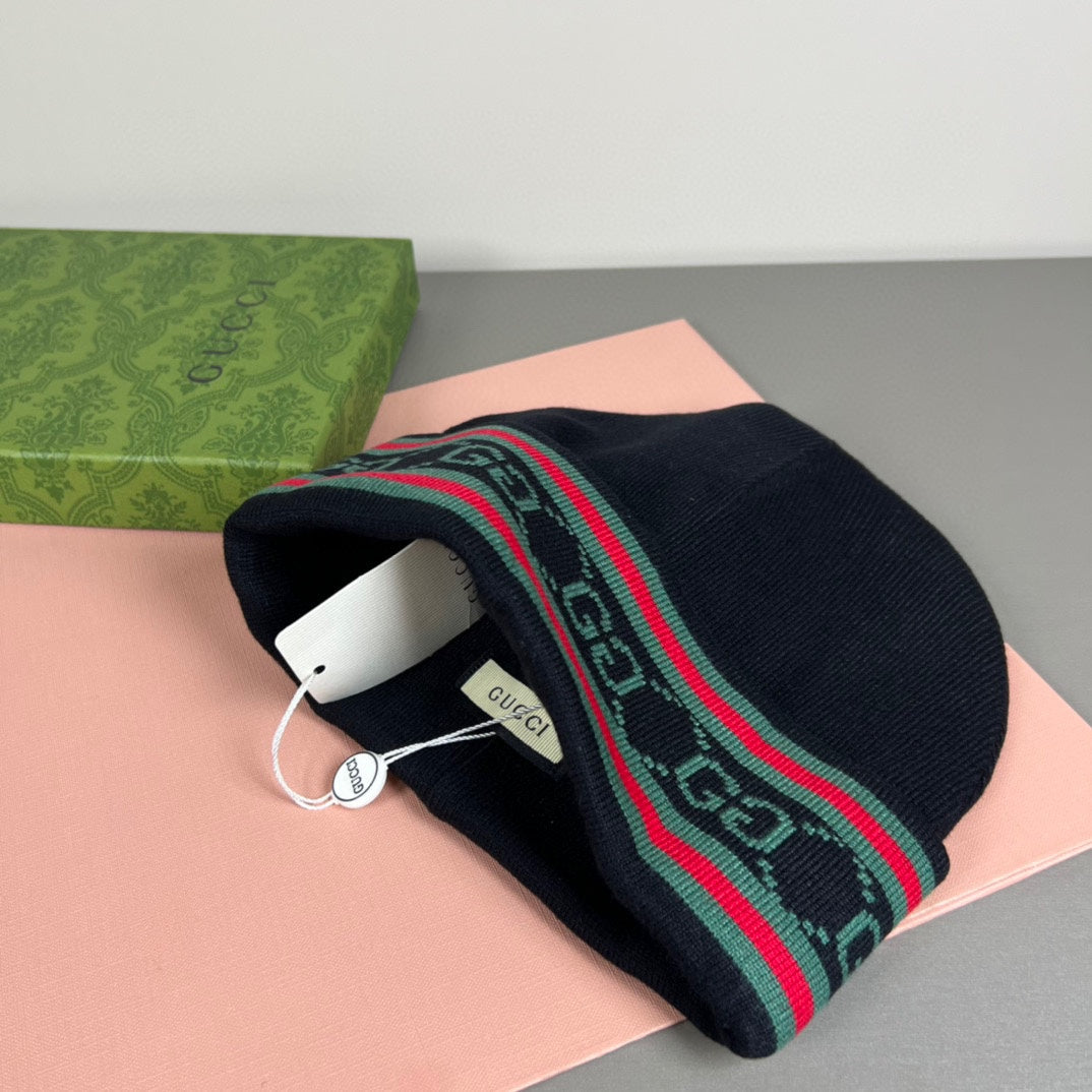 251028 New essential baseball cap for daily outfits