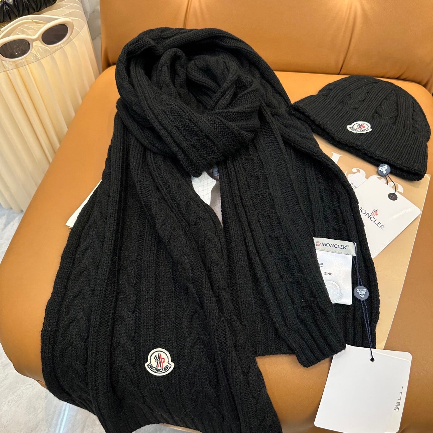 251028 New daily wear matching warm knitted hat