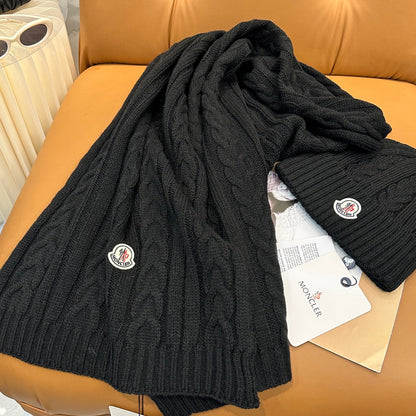 251028 New daily wear matching warm knitted hat