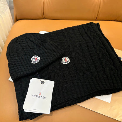 251028 New daily wear matching warm knitted hat