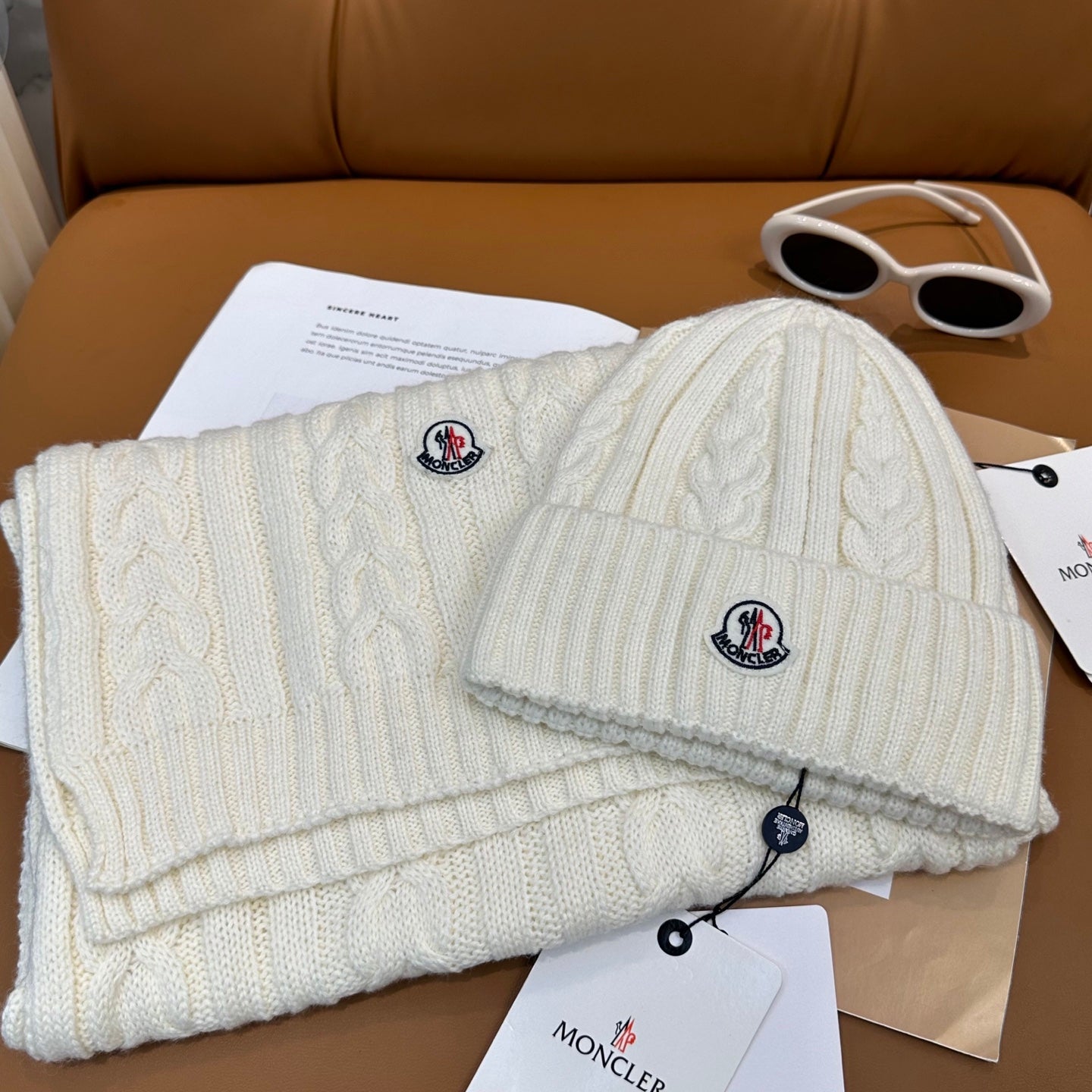 251028 New daily wear matching warm knitted hat