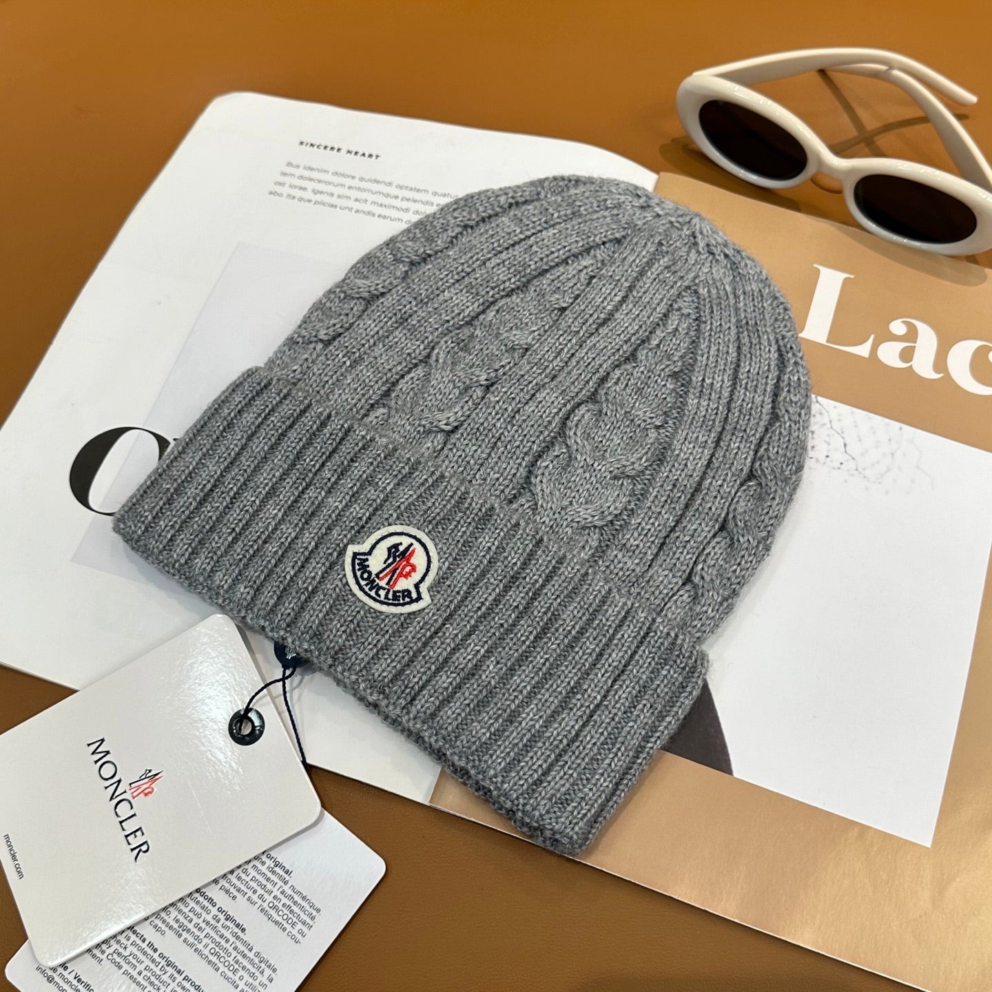 251028 New daily wear matching warm knitted hat