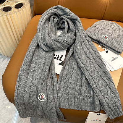 251028 New daily wear matching warm knitted hat