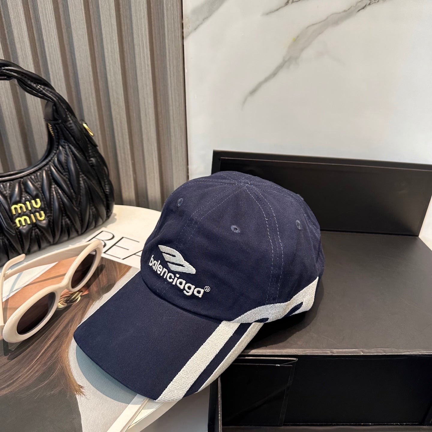 251028 New essential baseball cap for daily outfits