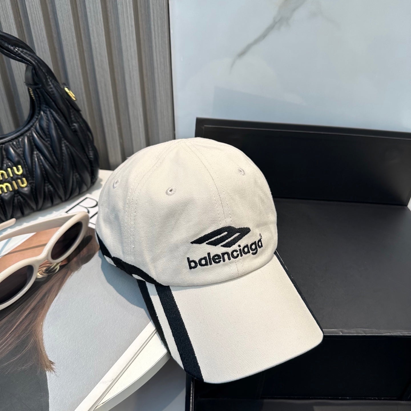251028 New essential baseball cap for daily outfits