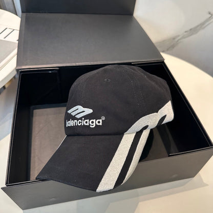 251028 New essential baseball cap for daily outfits