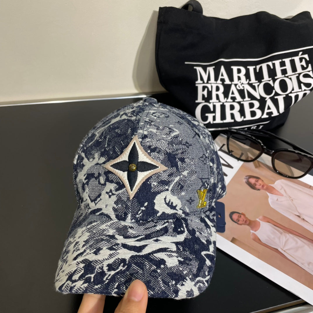 251028 New essential baseball cap for daily outfits