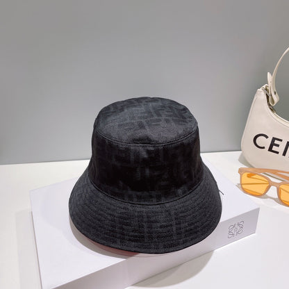251028 New style for daily wear, paired with a fisherman hat