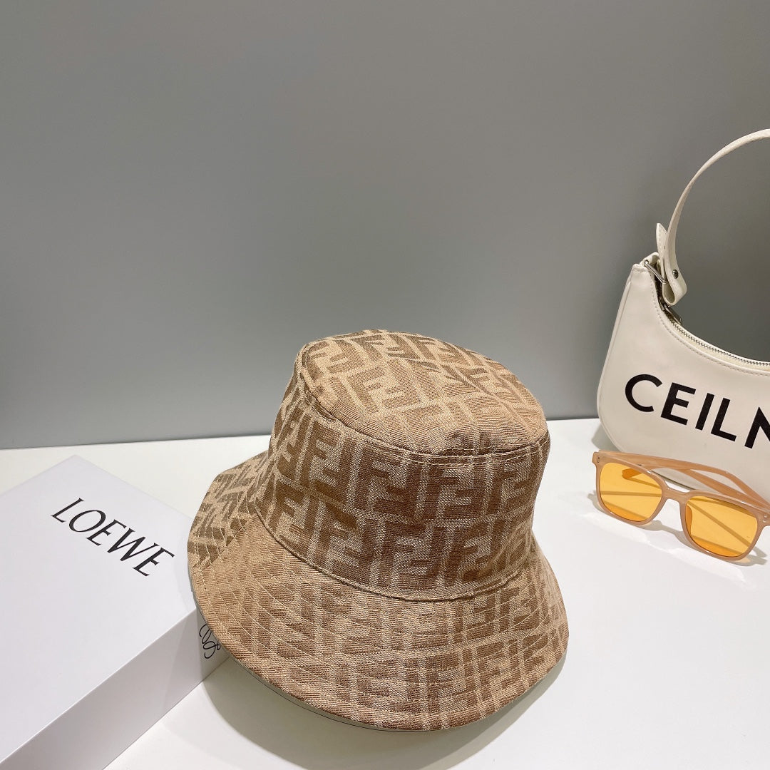 251028 New style for daily wear, paired with a fisherman hat