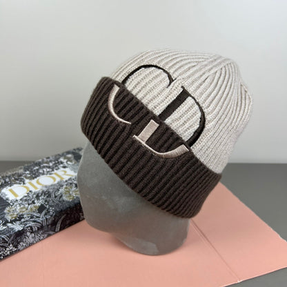 251028 New daily wear matching warm knitted hat