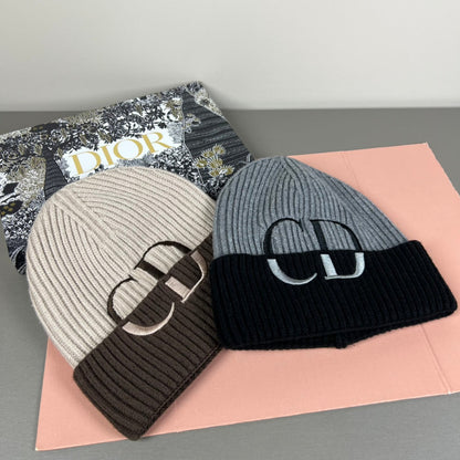 251028 New daily wear matching warm knitted hat