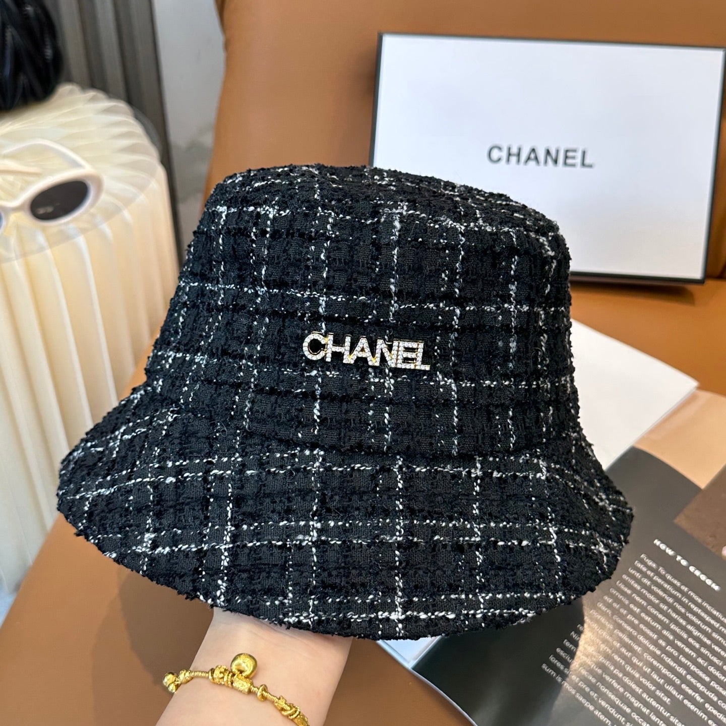 251028 New daily wear outfit featuring a fully printed fisherman hat