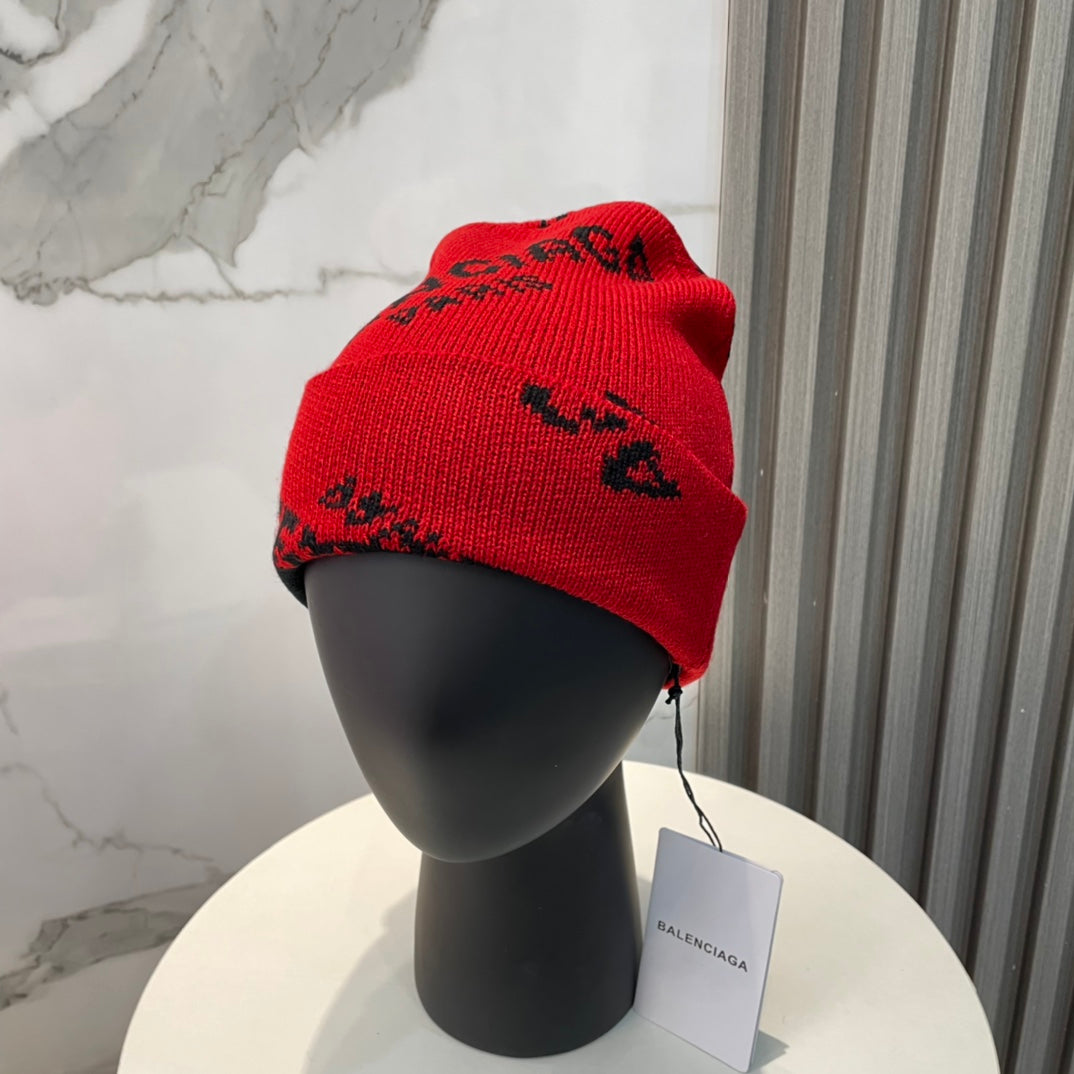 251028 New daily wear matching warm knitted hat