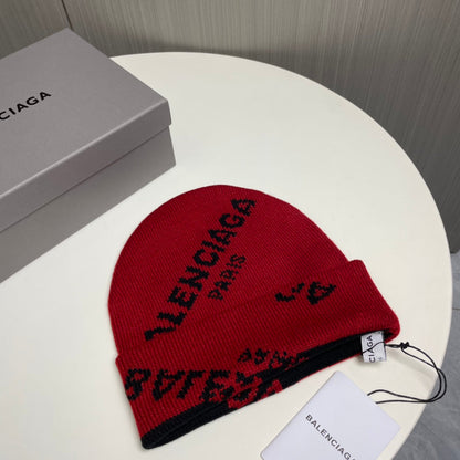 251028 New daily wear matching warm knitted hat