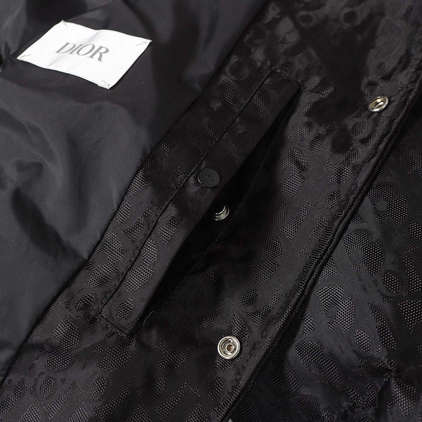 251230 New high-quality dark-patterned jacquard lapel and snap down jacket