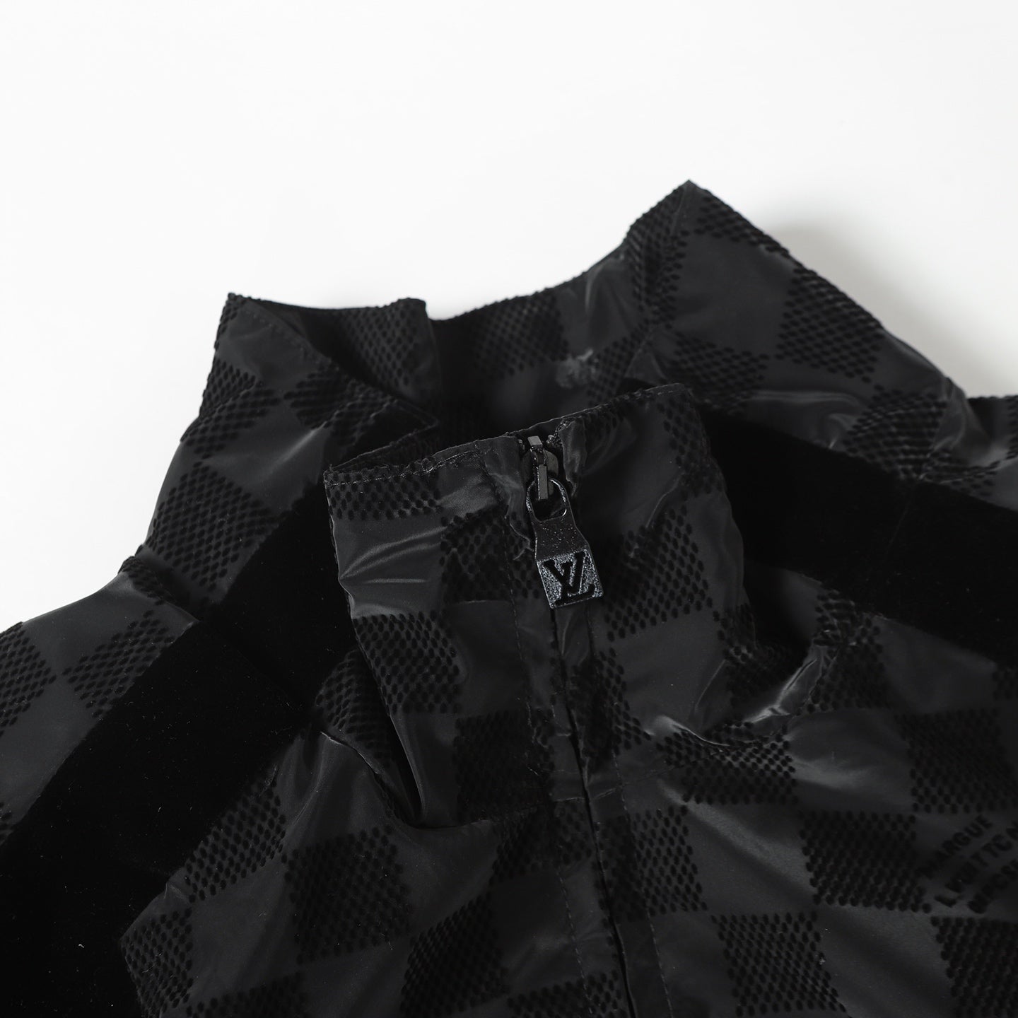 251230 New high-quality checkerboard letter velvet jacquard jacket