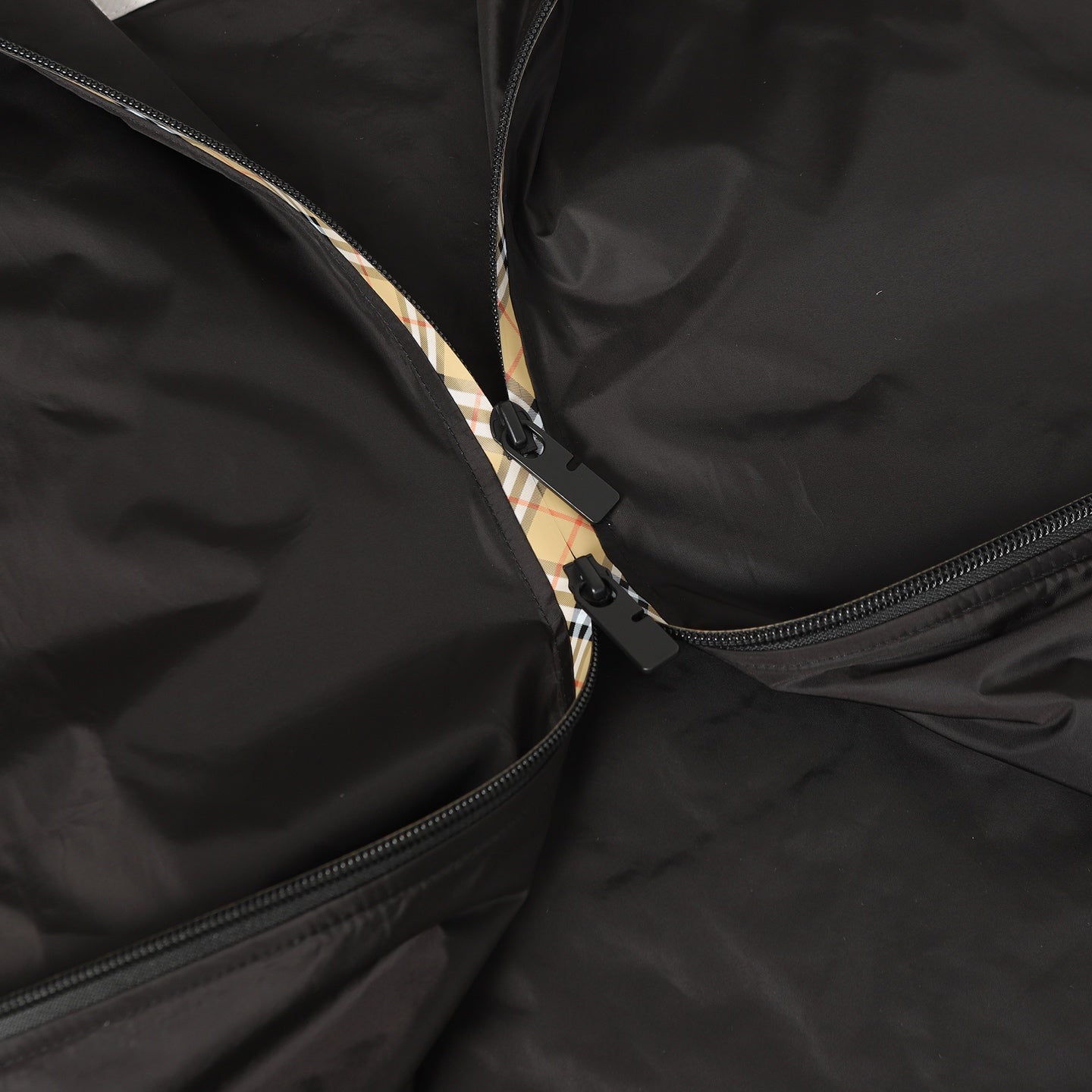 251230 New high-quality nylon hooded jacket