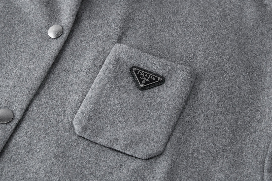 251230 New high-quality solid-color cashmere shirt jacket