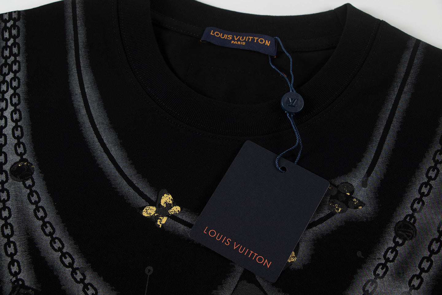 251230 New high-quality, simple necklace design printed T-shirt