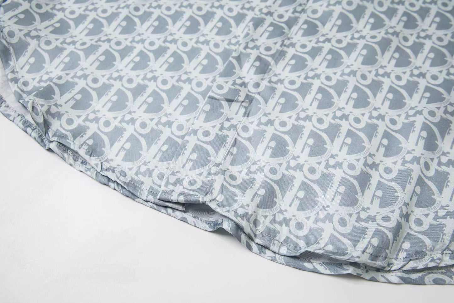 251230 New high-quality full-printed satin long-sleeved shirt