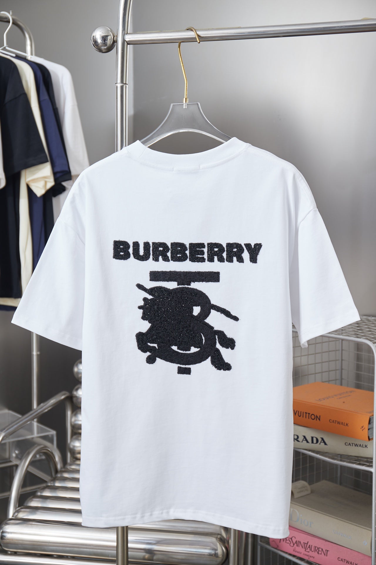 251230 New high-quality embossed diamond letter-shaped T-shirt