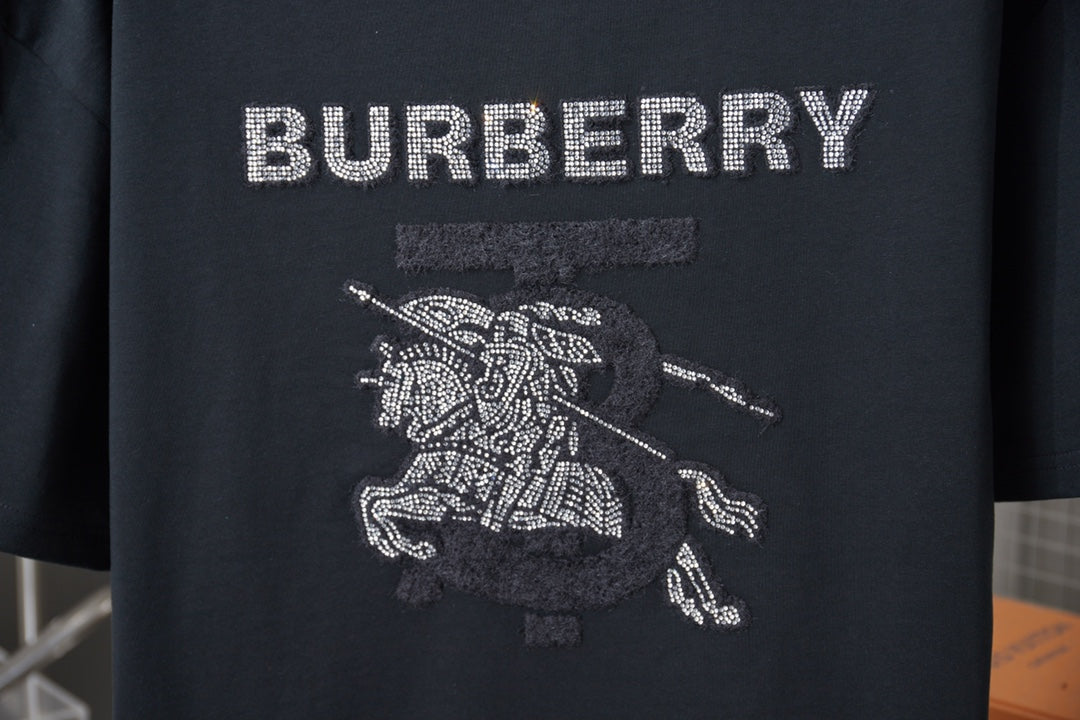 251230 New high-quality embossed diamond letter-shaped T-shirt