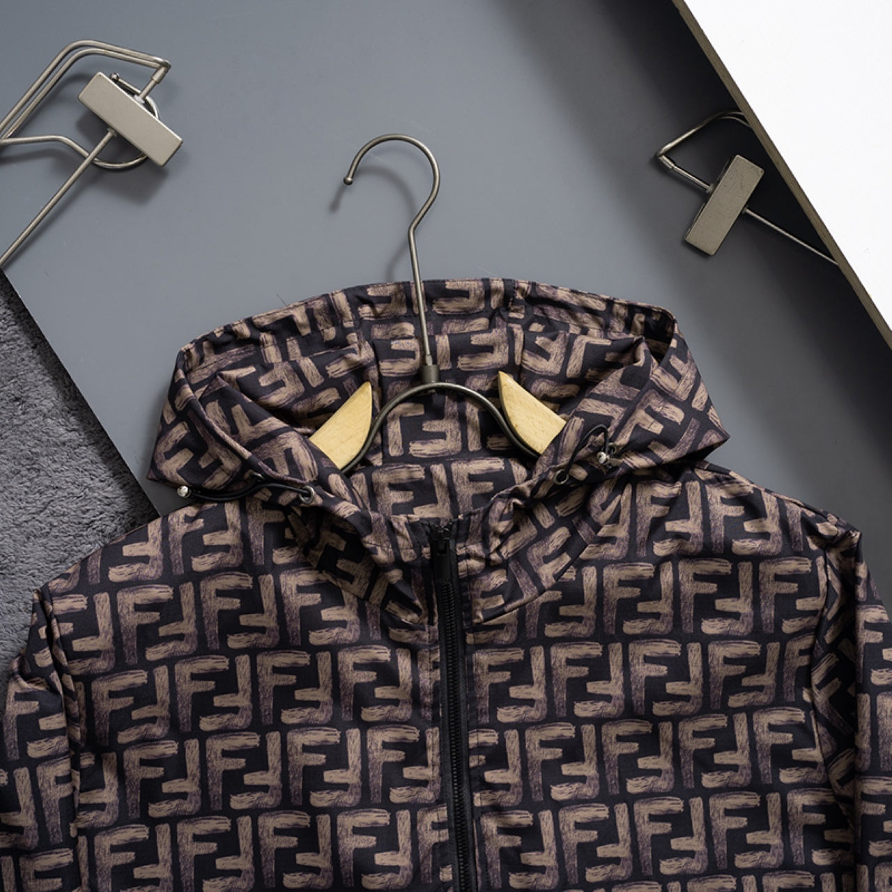 251230 New high-quality full-print windproof jacket