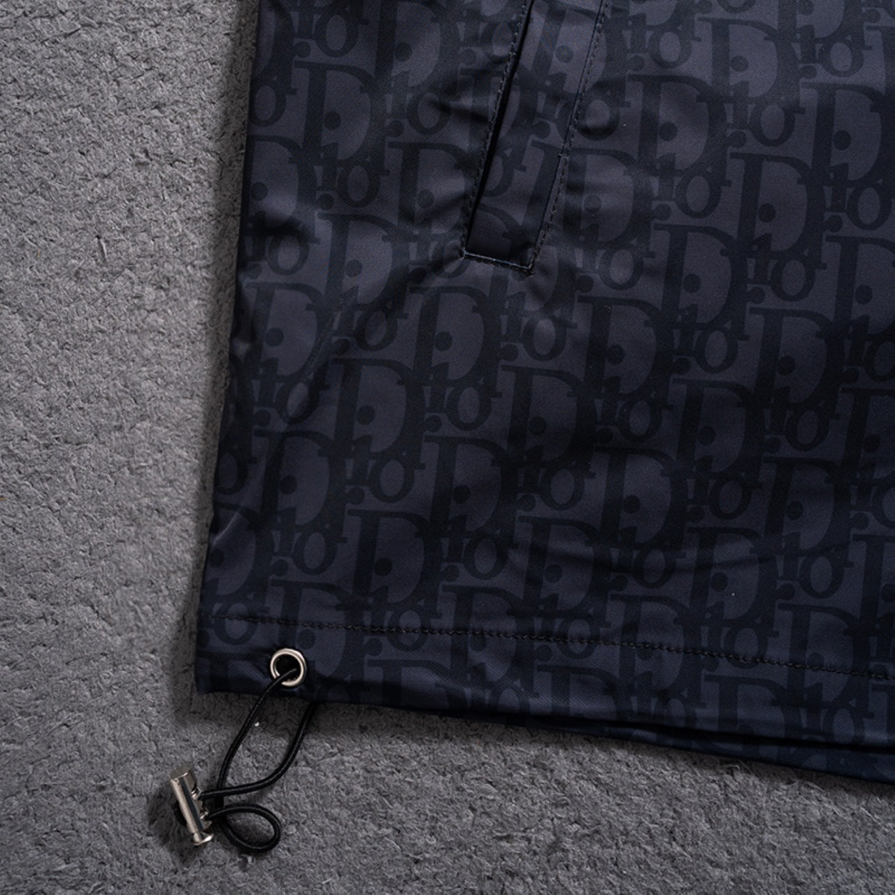 251230 New high-quality full-print windproof jacket