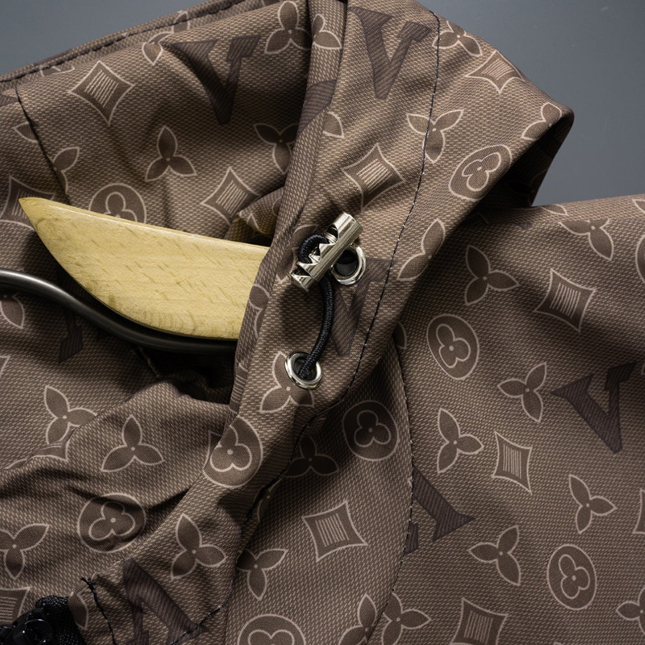 251230 New high-quality full-print windproof jacket