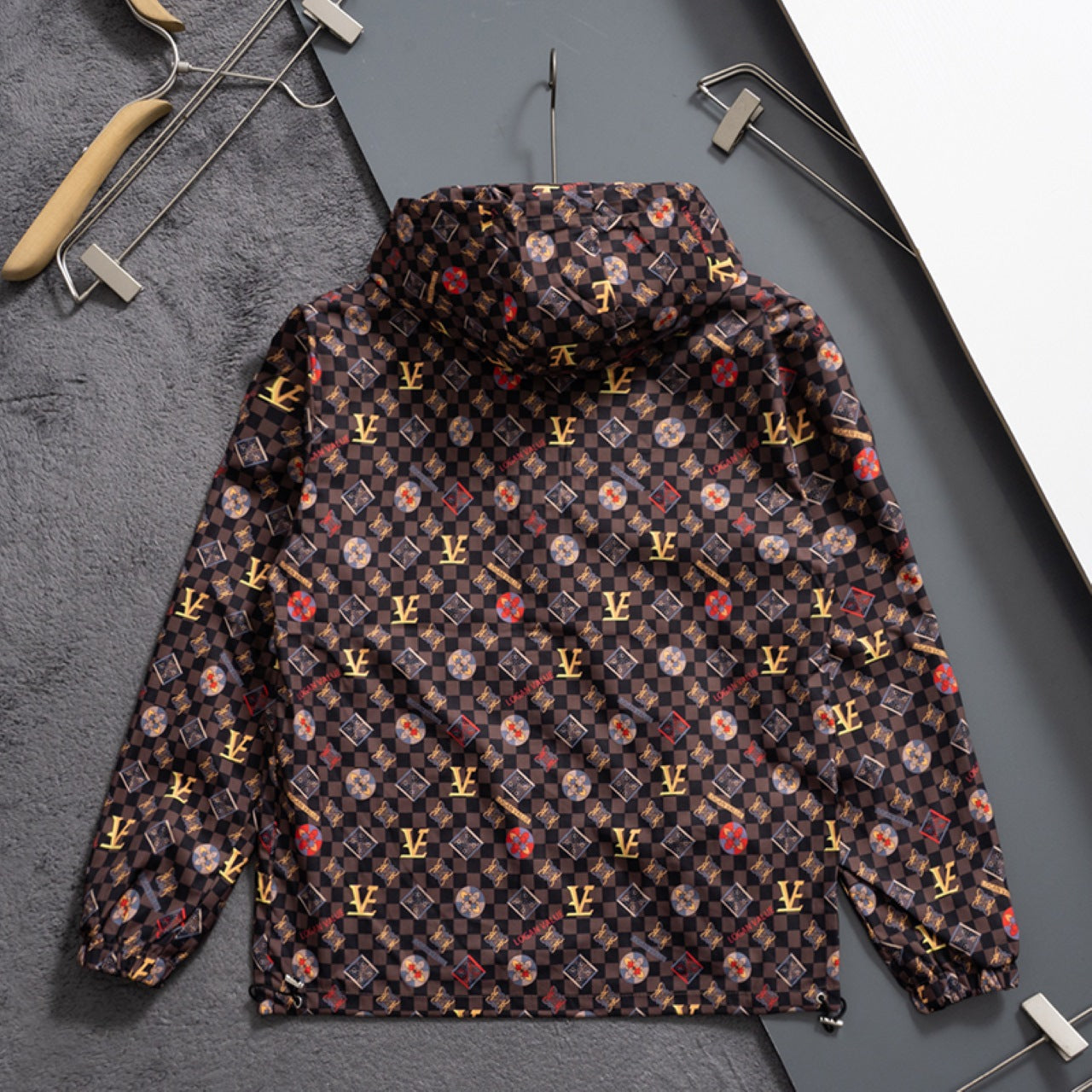 251230 New high-quality full-print windproof jacket