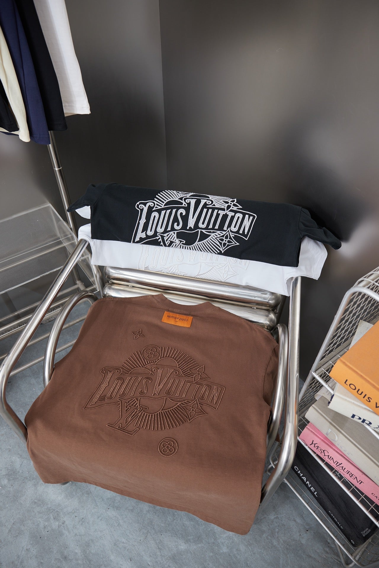 251230 New high-quality embroidered T-shirt