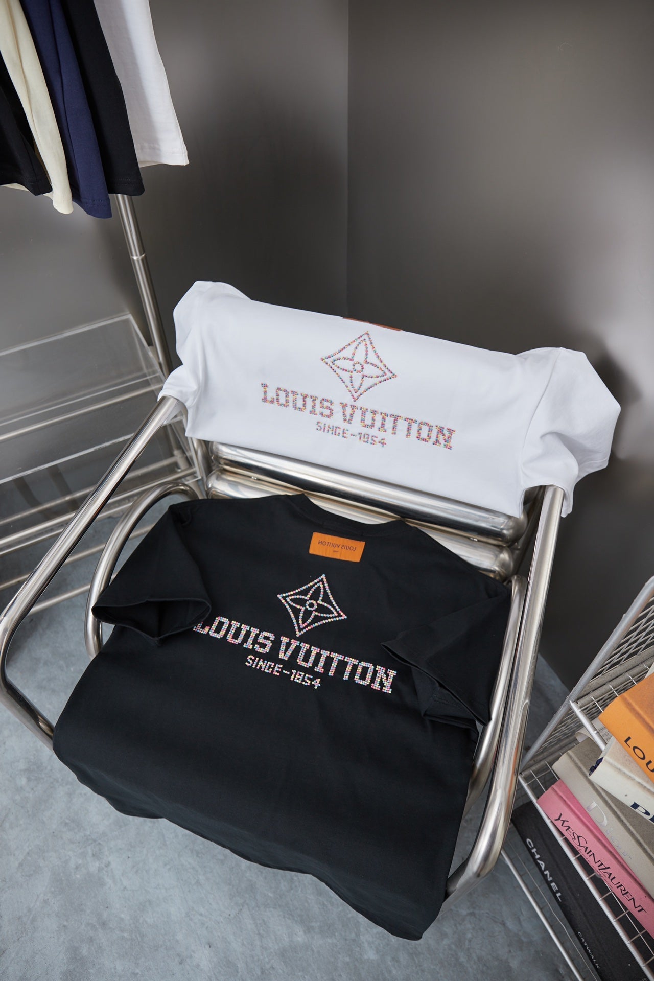 260106 New high-quality embroidered colored hollow embroidery T-shirt