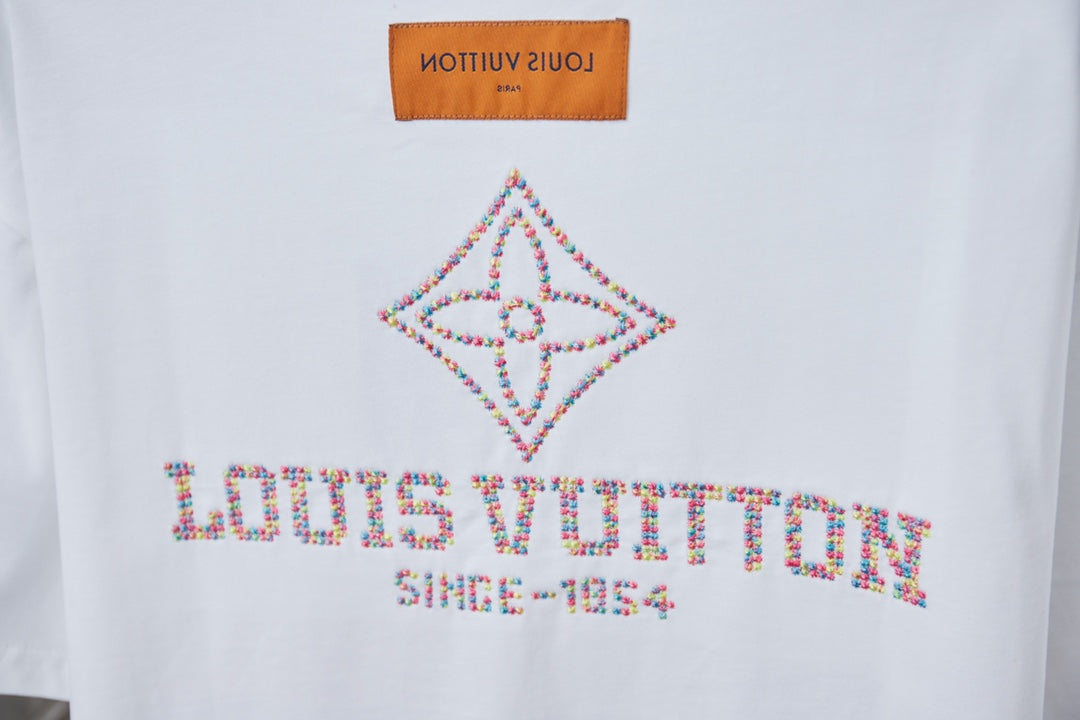 260106 New high-quality embroidered colored hollow embroidery T-shirt