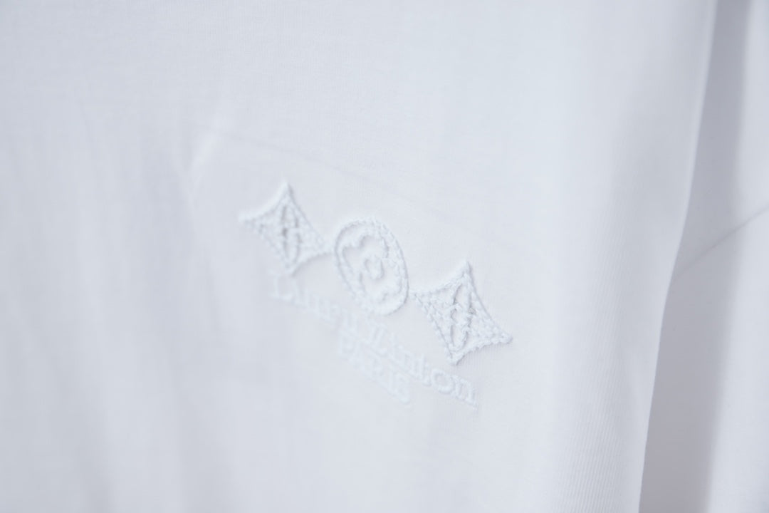260106 New high-quality embroidered T-shirt in the same color