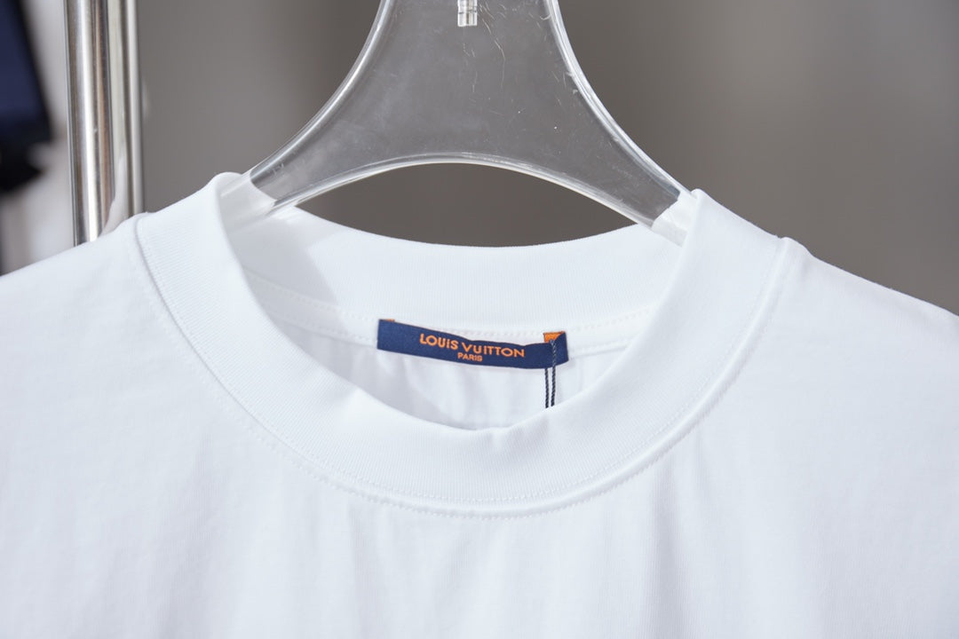 260106 New high-quality embroidered T-shirt with the same color letters