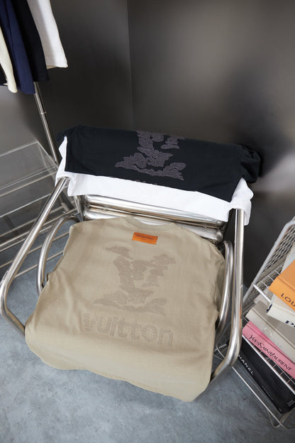 260106 New high-quality embroidered T-shirt with the same color letters