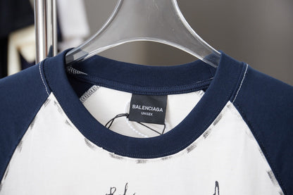 260106 new high-quality T-shirt with color-blocking sleeves and letter signature