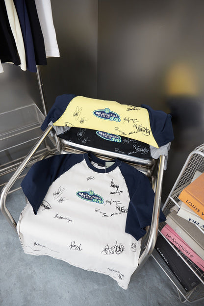 260106 new high-quality T-shirt with color-blocking sleeves and letter signature