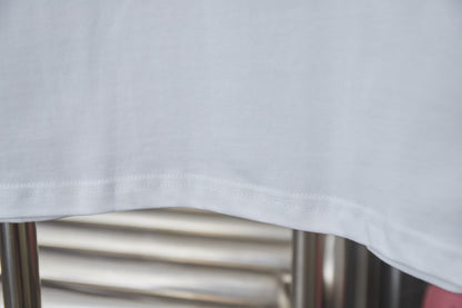 260106 New high-quality T-shirt with iron tower and river pattern