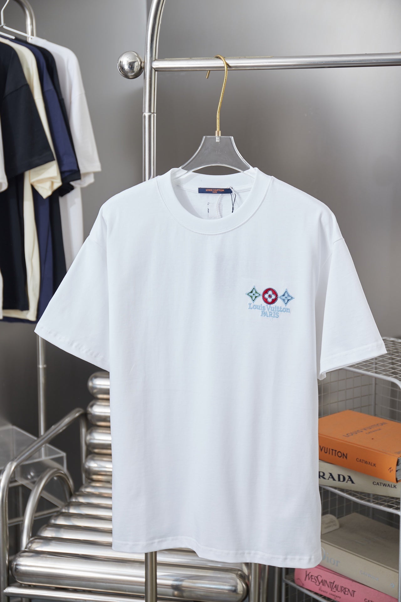 260106 New high-quality embroidered lettered star dot T-shirt