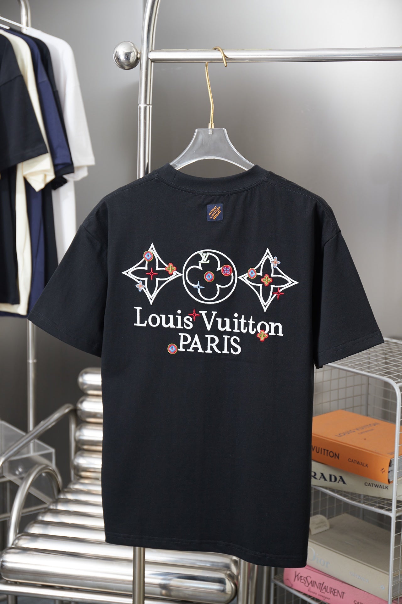 260106 New high-quality embroidered lettered star dot T-shirt