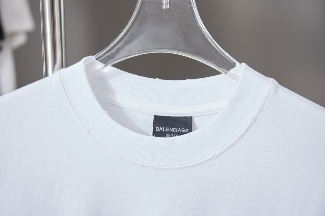 260106 New high-quality lettered distressed T-shirt