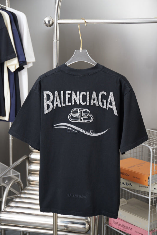 260106 New high-quality lettered distressed T-shirt