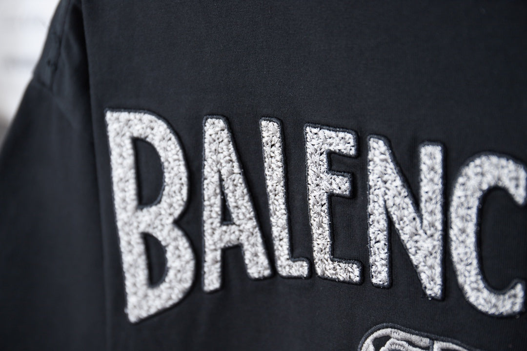 260106 New high-quality lettered distressed T-shirt