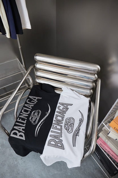 260106 New high-quality lettered distressed T-shirt